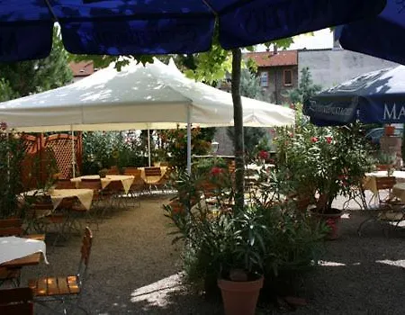 & Weinstube Restaurant Filling מלון פרנקנטל
