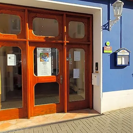מלון & Weinstube Restaurant Filling 3*