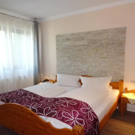 & Weinstube Restaurant Filling