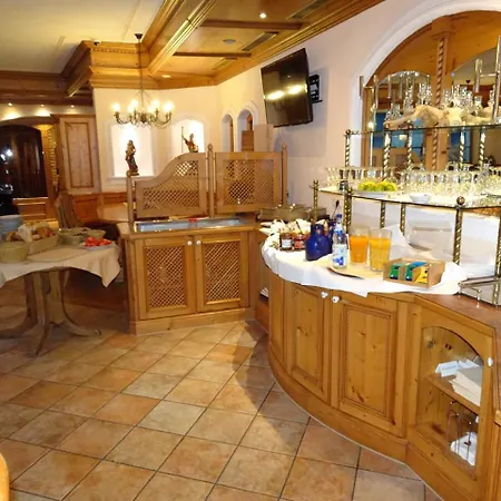 & Weinstube Restaurant Filling מלון